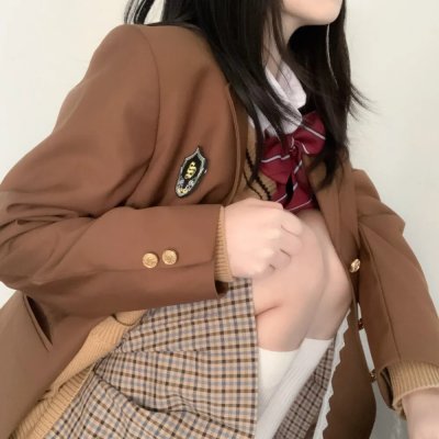 女仆们