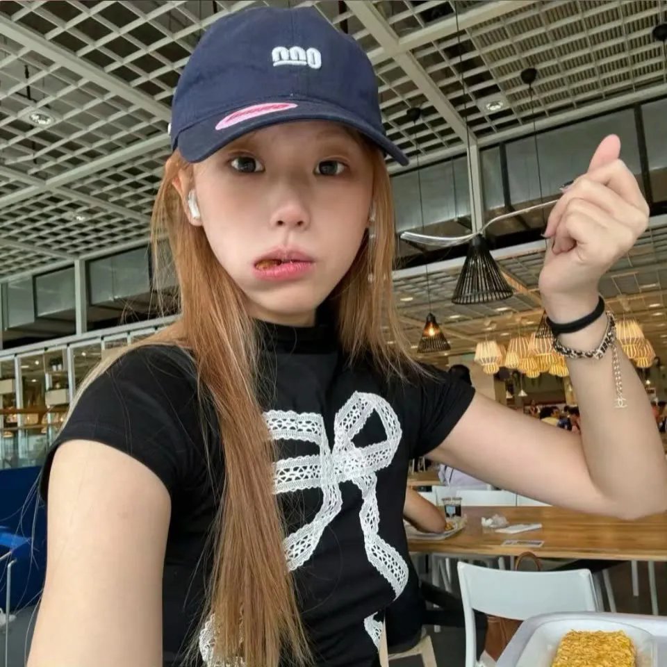 明星间谍