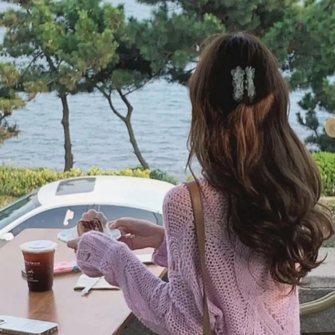 送报女孩